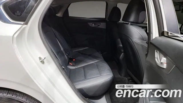 Kia Come New K3 2018 Белый из Кореи, фото 3