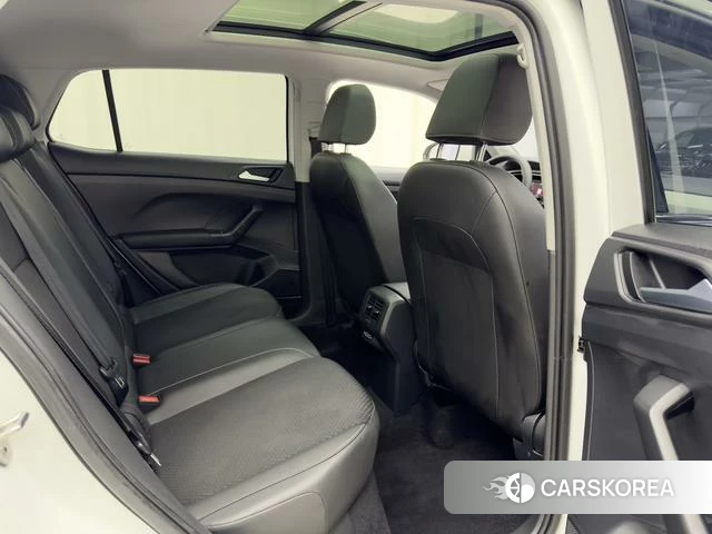 Volkswagen Exploring the shadow 2023 Белый из Китая, фото 3