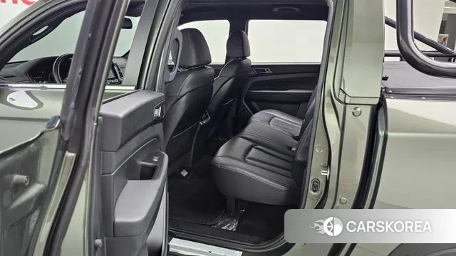 Ssangyong The New Rexton Sports Cannes 2021 Темно-зеленый из Кореи, фото 3