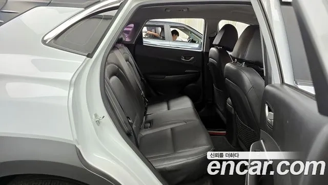 Hyundai Kona 2018 Белый из Кореи, фото 3