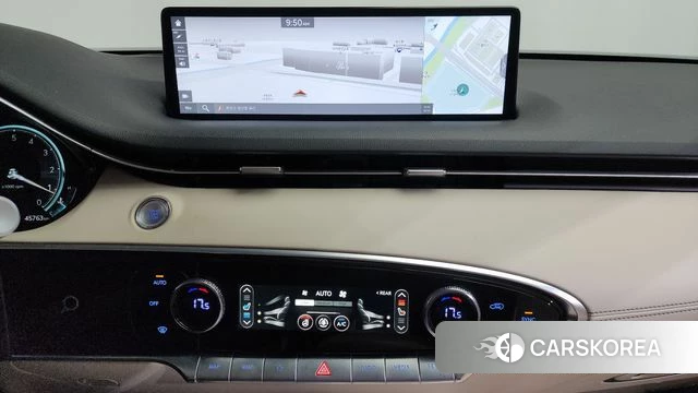 Genesis GV70 2023 Белый из Кореи, фото 3