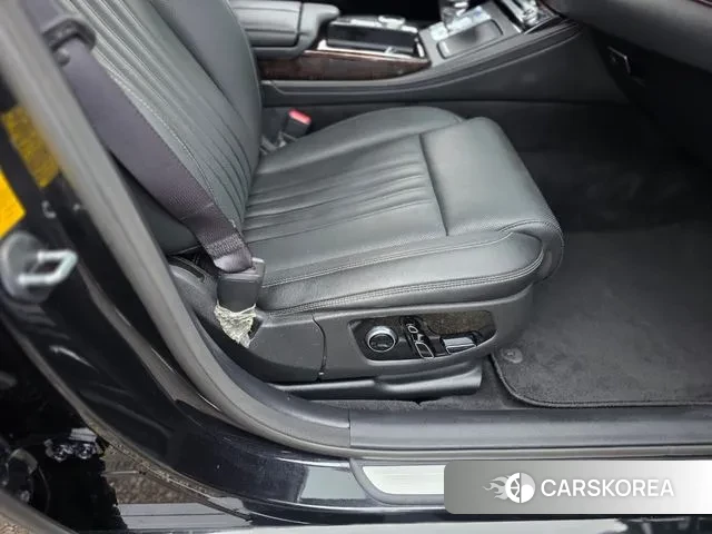 Genesis G90 2021 Черный из Кореи, фото 3