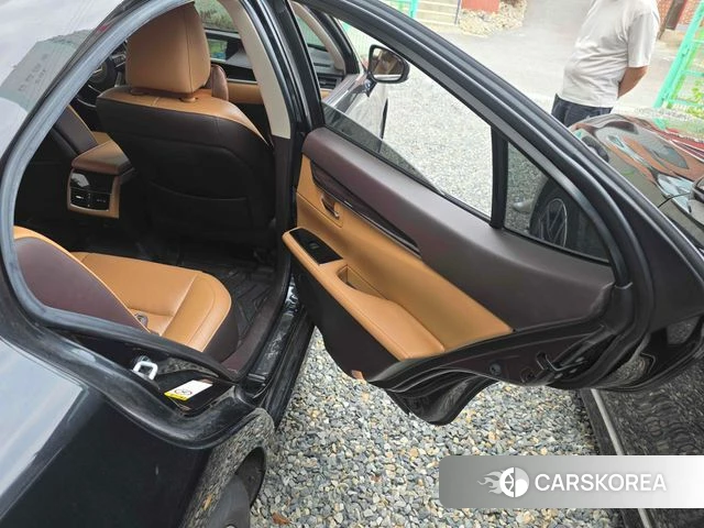 Lexus New ES300h 2018 Черный из Кореи, фото 3