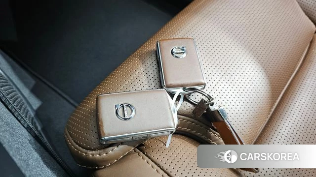 Volvo XC60 second Generation 2019 Коричневый из Кореи, фото 3