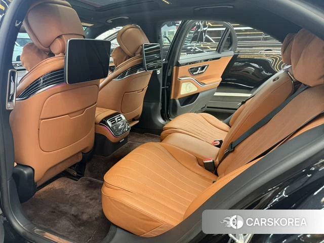 Mercedes-Benz S-class id 4220973 из Китая 3