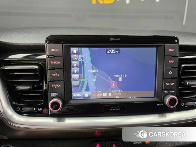 Kia Stonic 2018 Белый из Кореи, фото 3
