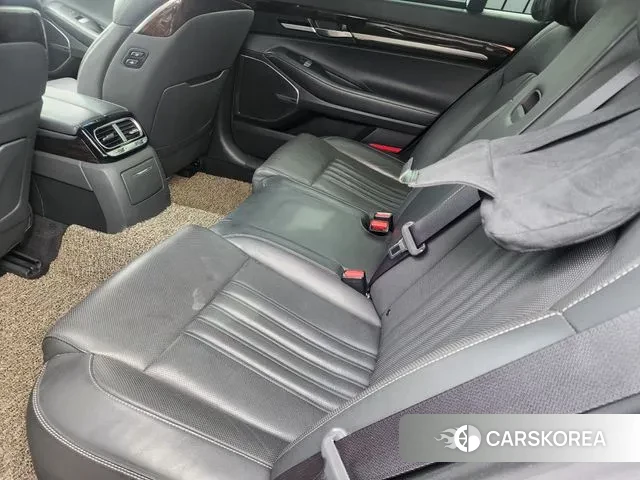 Genesis G90 2019 Черный из Кореи, фото 3