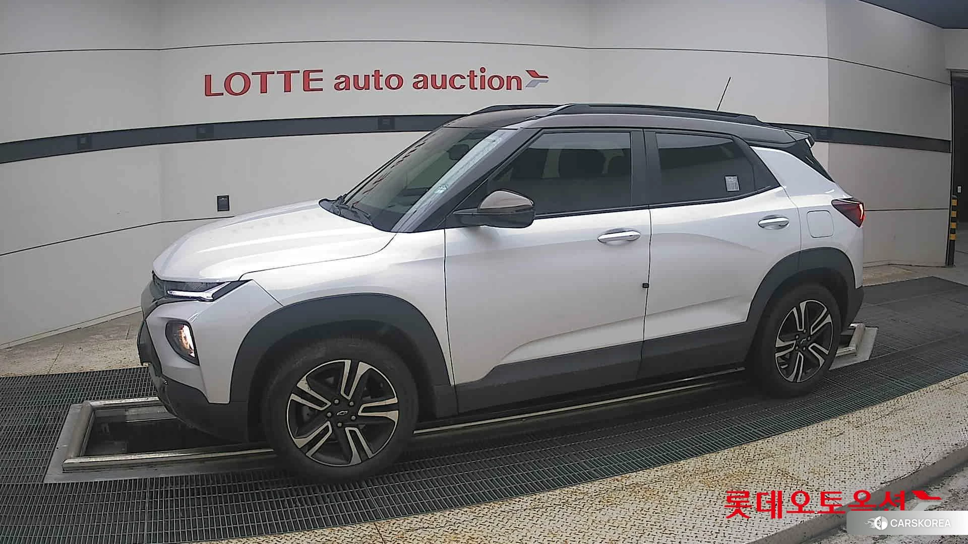 Korea G M TrailBlazer 1.35 Turbo FWD 2022 Белый из Кореи, фото 3