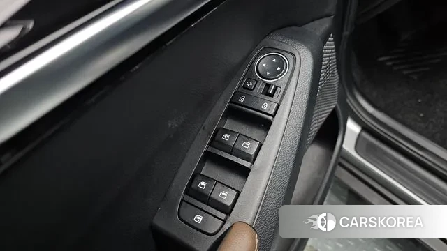 Kia Seltos 2022 Серый из Кореи, фото 3