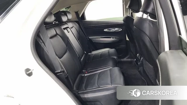 Genesis GV70 2023 Белый из Кореи, фото 3