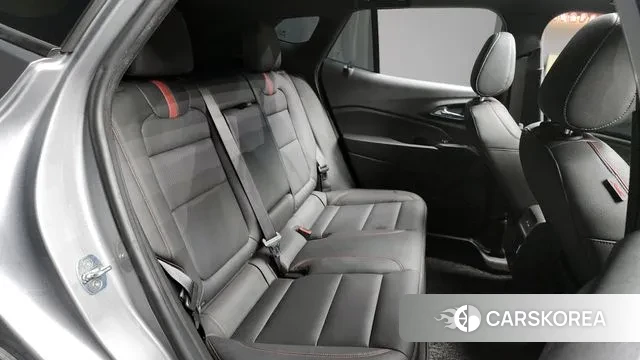 Chevrolet (GM Daewoo) Trax Crossover 2023 Серый из Кореи, фото 3