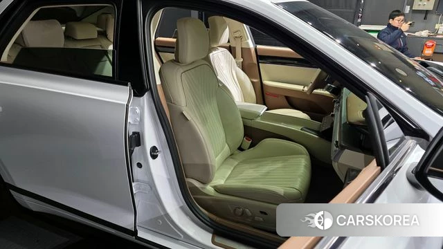 Hyundai Grandeur Hybrid (GN7) 2025 Белый из Кореи, фото 3