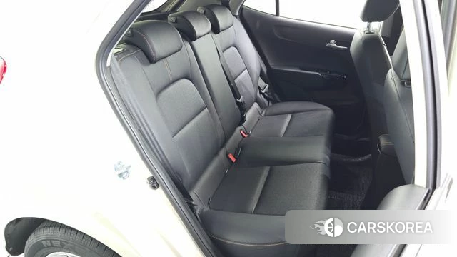 Kia Morning Urban (JA) 2022 Жемчужный цвет из Кореи, фото 3
