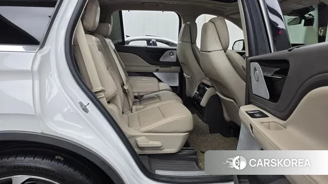 Lincoln Aviator 2nd generation 2020 Белый из Кореи, фото 3