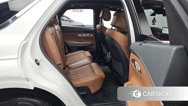 Genesis GV70 2023 Белый из Кореи, фото 3