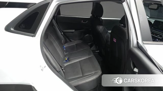 Hyundai Kona Hybrid 2019 Белый из Кореи, фото 3