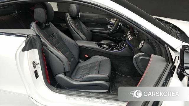 Mercedes-Benz E-Class W213 2023 Белый из Кореи, фото 3