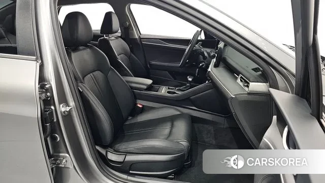 Kia K5 3rd generation 2020 Серебристо-серый из Кореи, фото 3