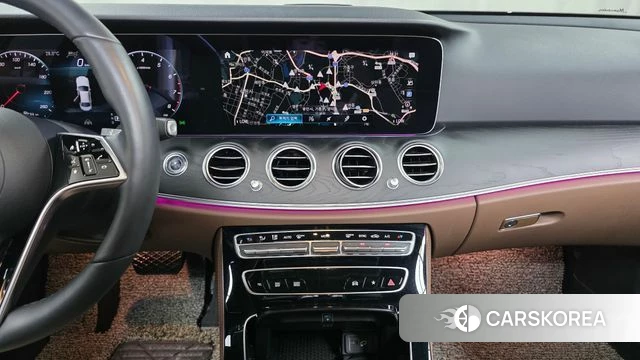Mercedes-Benz E-Class W213 2022 Белый из Кореи, фото 3