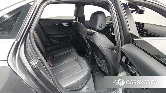 Audi A4 (B9) 2021 Серый из Кореи, фото 3