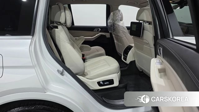 BMW X7 (G07) 2021 Белый из Кореи, фото 3