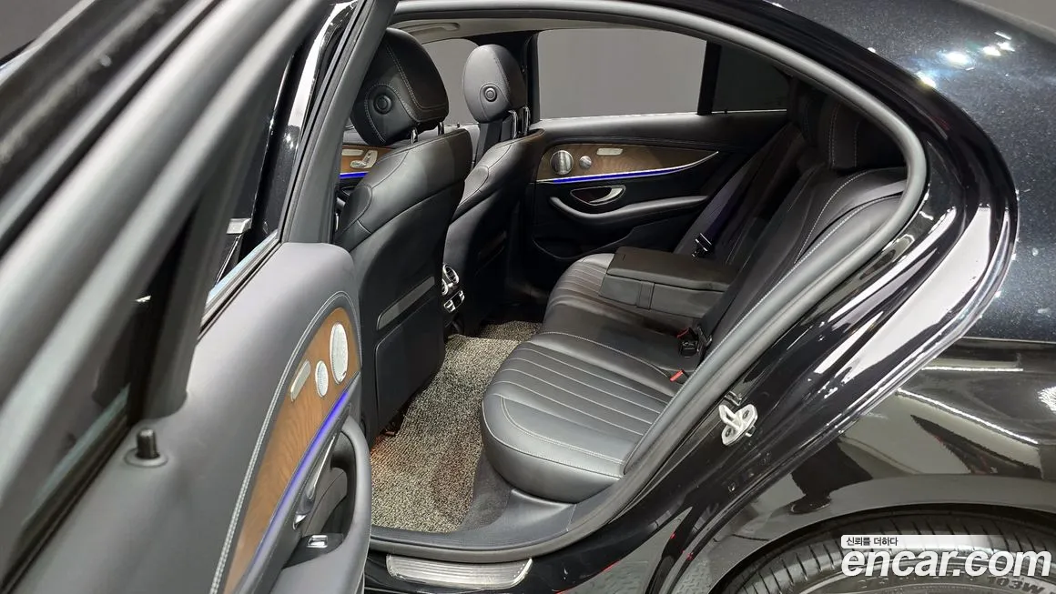 Mercedes-Benz E-Class W213 2020 Черный из Кореи, фото 3