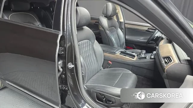 Genesis G90 2019 Черный из Кореи, фото 3