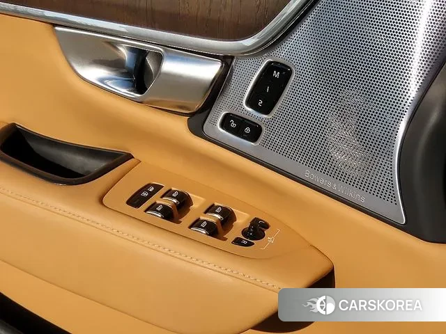 Volvo S90 2022 Белый из Кореи, фото 3