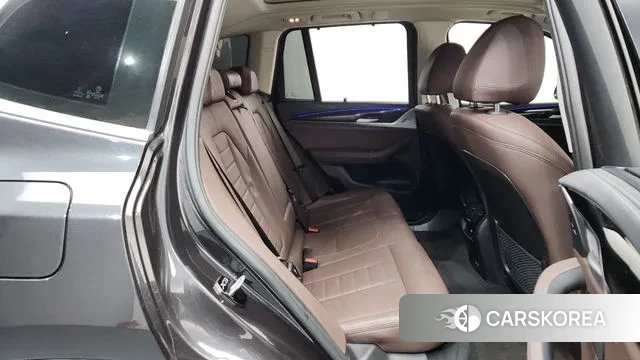 BMW X3 (G01) 2022 Серый из Кореи, фото 3