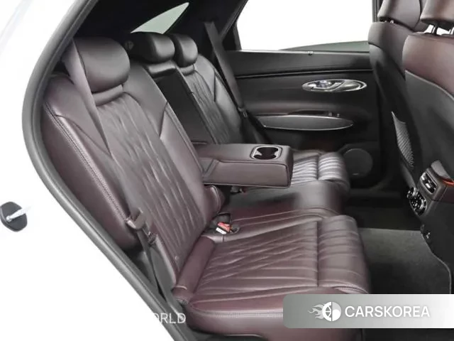 Genesis GV70 2021 Белый из Кореи, фото 3