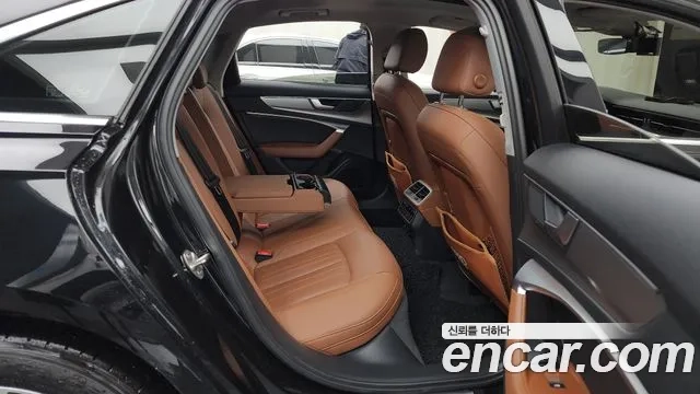 Audi A6 (C8) 2021 Черный из Кореи, фото 3