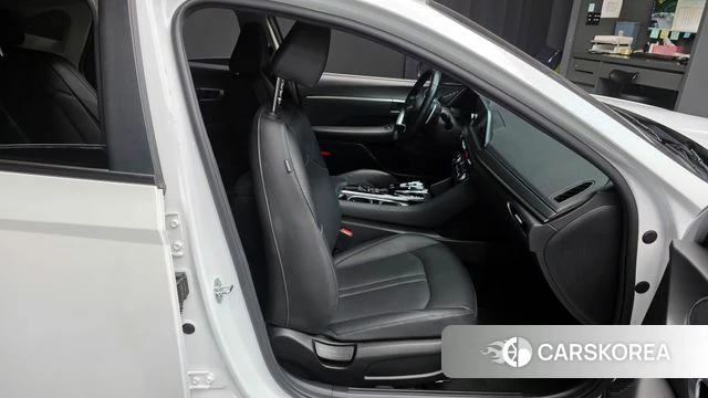 Hyundai Sonata (DN8) 2021 Белый из Кореи, фото 3