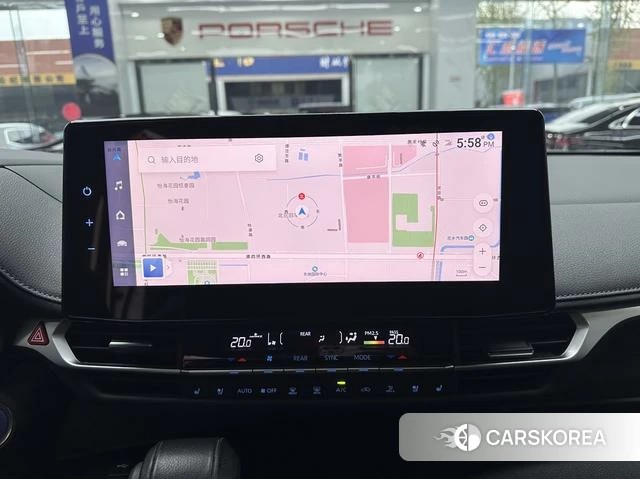 Toyota Saina 2023 Белый из Китая, фото 3
