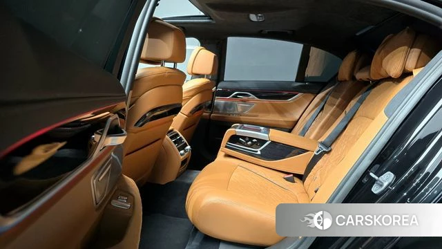 BMW 7 Series (G11) 2022 Черный из Кореи, фото 3