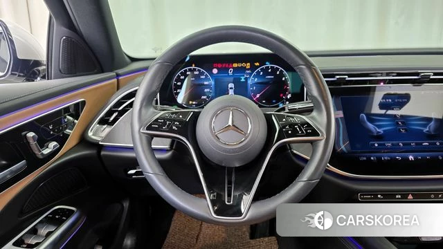 Mercedes-Benz E-Class W214 2025 Белый из Кореи, фото 3