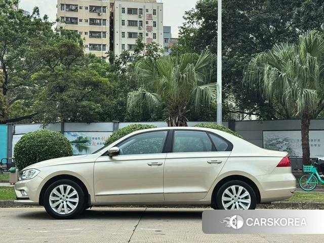 Volkswagen Bora 2018 Шампань из Китая, фото 3