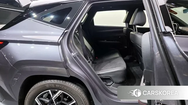 Hyundai The New Tucson Hybrid (NX4) 2024 Черный из Кореи, фото 3