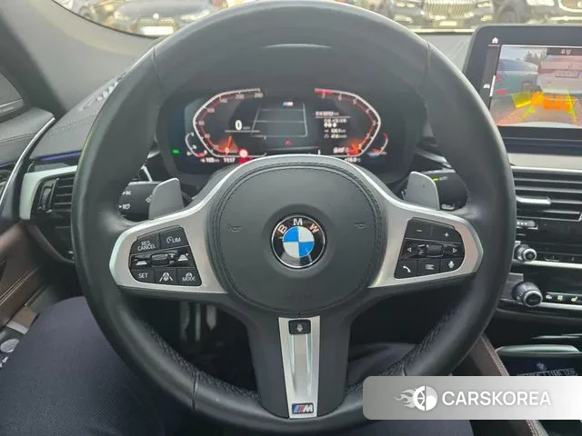 BMW 6 Series GT (G32) 2024 Белый из Кореи, фото 3