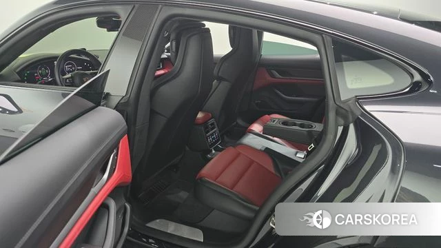 Porsche Taycan 2025 Серый из Кореи, фото 3