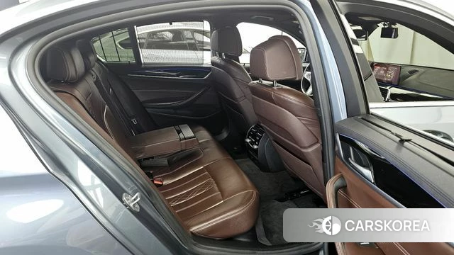 BMW 5 Series (G30) 2019 Серый из Кореи, фото 3