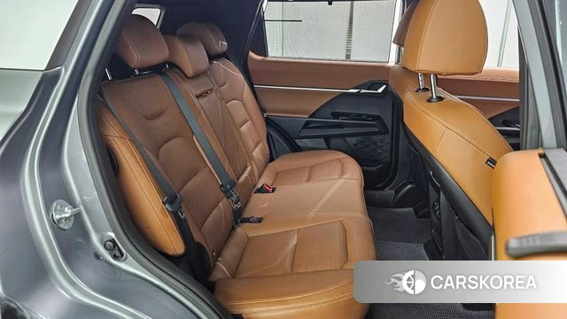 Ssangyong Torres 2023 Светло-серебряный цвет из Кореи, фото 3