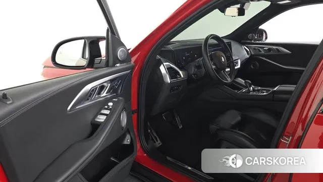 BMW XM (G09) 2023 Красный из Кореи, фото 3