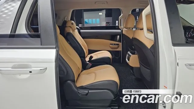 Kia Carnival 4th generation 2023 Белый из Кореи, фото 3