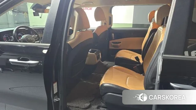 Kia Carnival 4th generation 2021 Черный из Кореи, фото 3