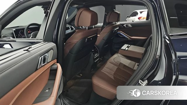 BMW X6 (G06) 2025 Черный из Кореи, фото 3