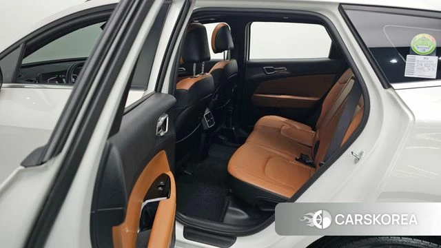 Kia Sportage 5th Generation 2021 Белый из Кореи, фото 3