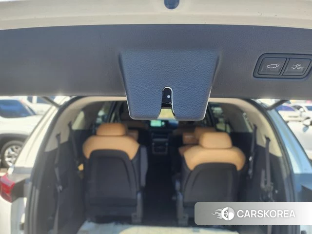 Kia Carnival 4th generation 2023 Белый из Кореи, фото 3