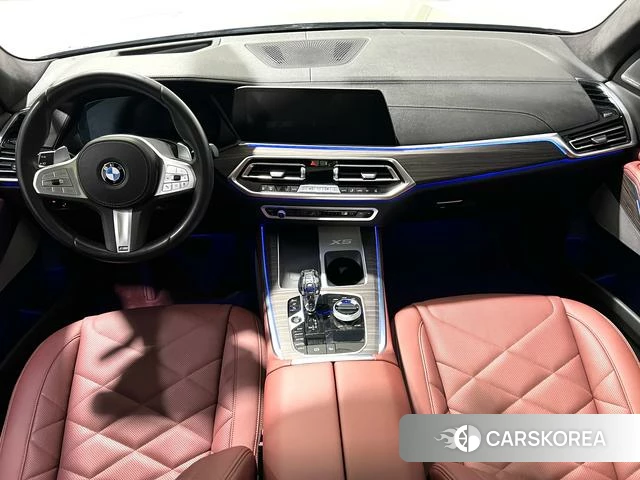 BMW X5 2023 Черный из Китая, фото 3
