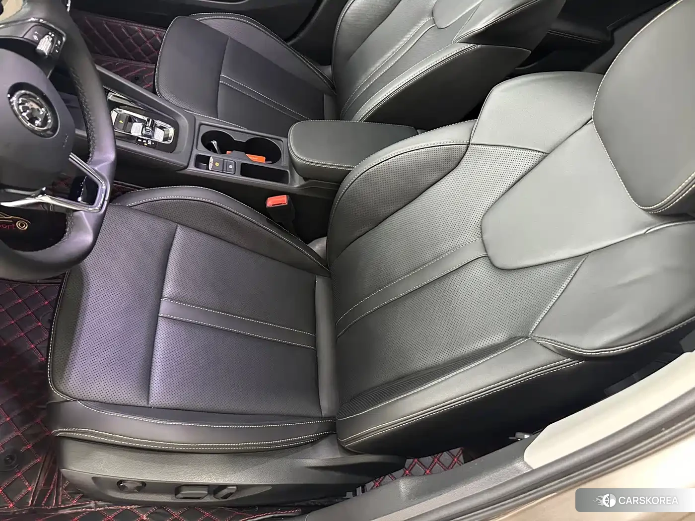 Skoda Octavia 2023 Champagne/brown из Китая, фото 3