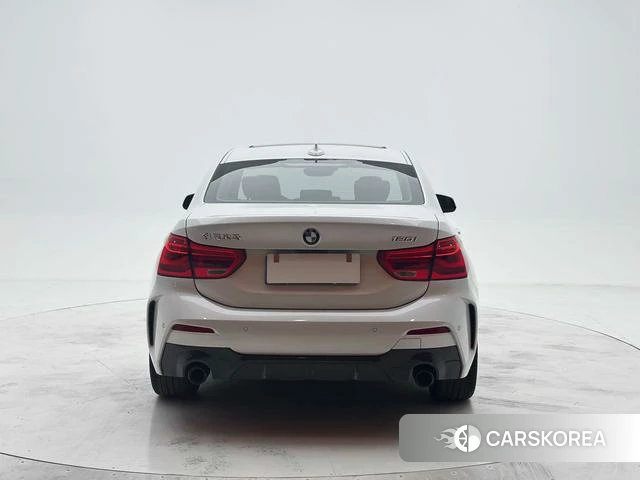 BMW 1 series 2022 Белый из Китая, фото 3